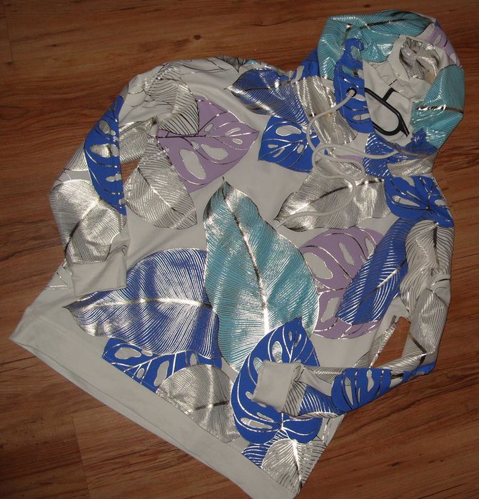 bluza z kapturem w liście monster-MEGI- r. S/M