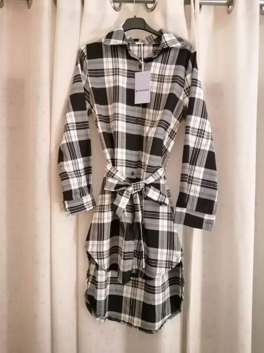 Camiseiro comprido e elegante