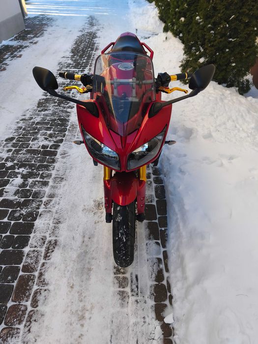 Yamaha fz1s oryginał/bezwypadkowy  leovince 07r