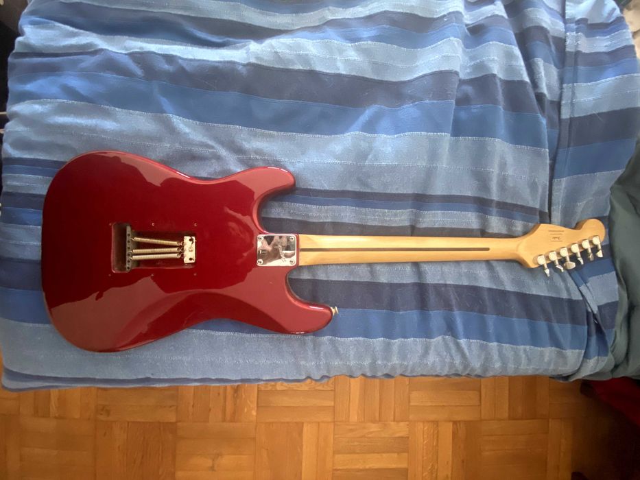 Guitarra Elétrica Fender Squier Stratocaster Affinity