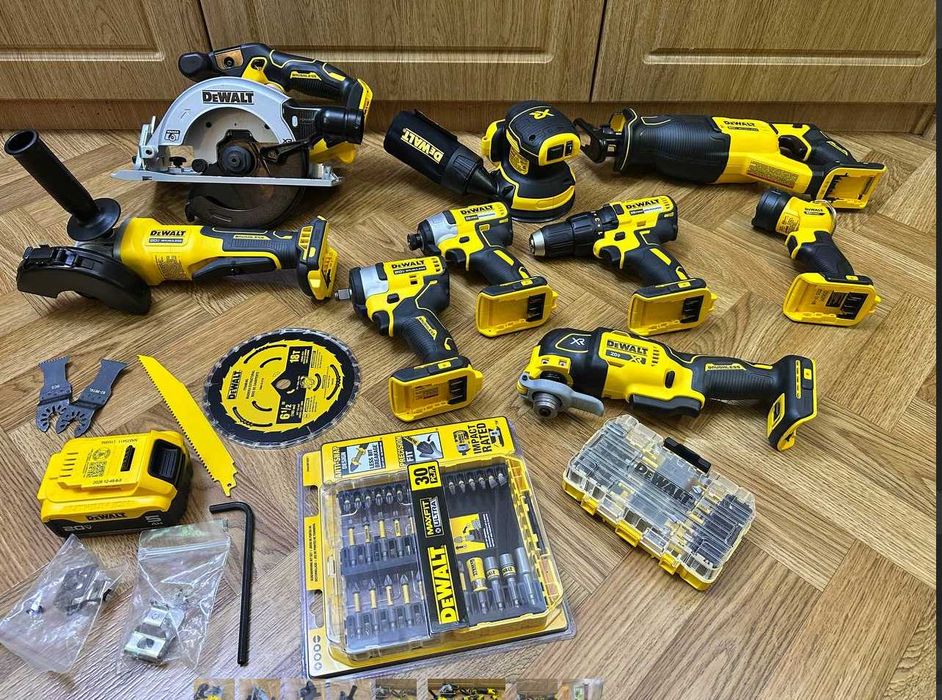 акумуляторний інструмент DeWalt