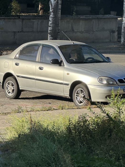 Продам DAEWOO Lanos 1.5 газ/бенз