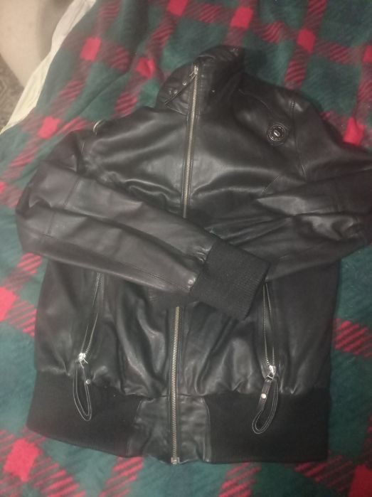 Куртка кожаная новая
