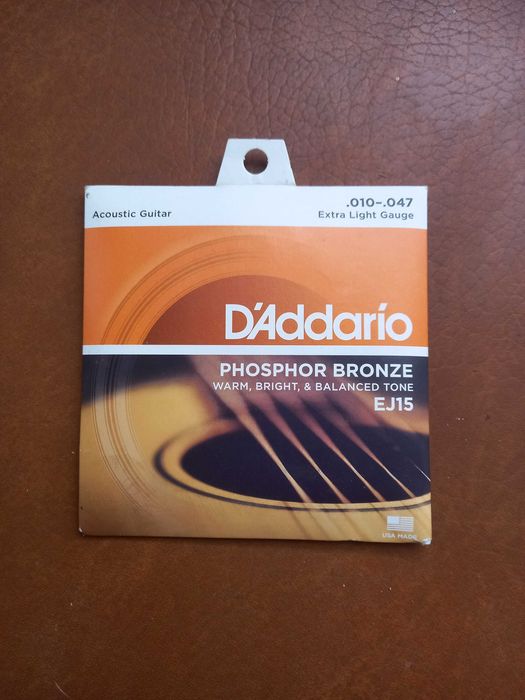 Guitarra acústica Fender CD60 v2 + Strap + Cordas novas D'addario EJ15