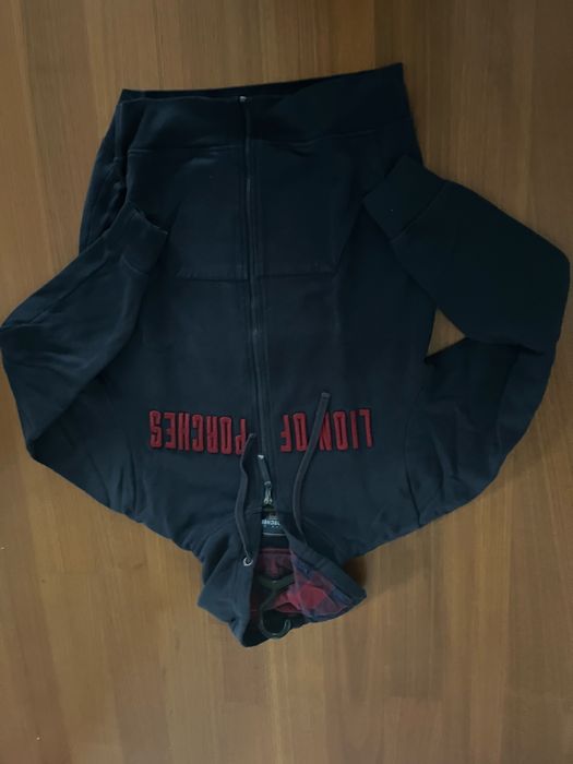 Casaco Lion of Porches