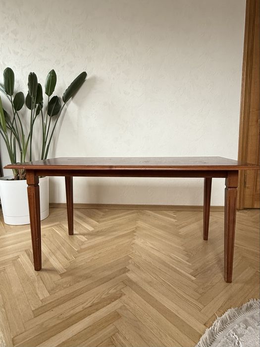 Стіл журнальний дубовий/Столик журнальный дубовий