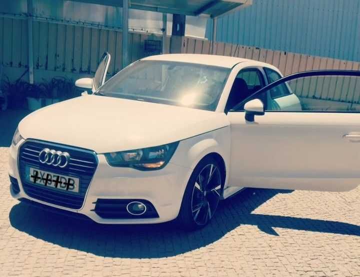 AUDI A1 S-LINE 1.6 Tdi foto 3