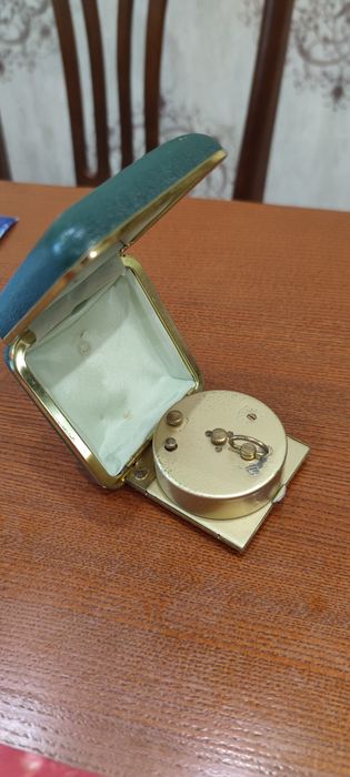 Часы дорожные Европа