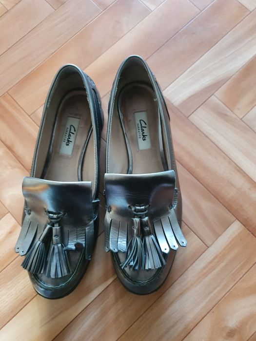 Лофери жіночі шкіряні