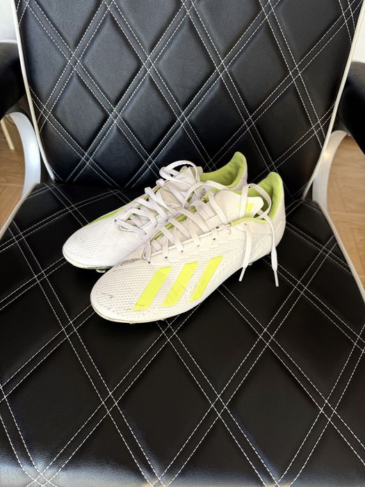 Chteira adidas 42