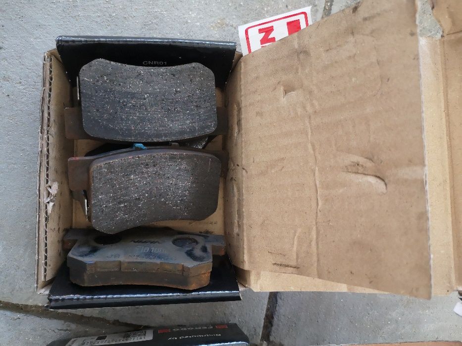 Vendo pastilhas de travão originais Honda S2000