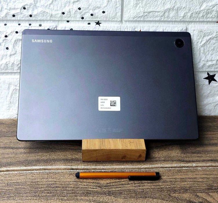 Планшет Samsung Galaxy Tab A8 4/64 "LTE"