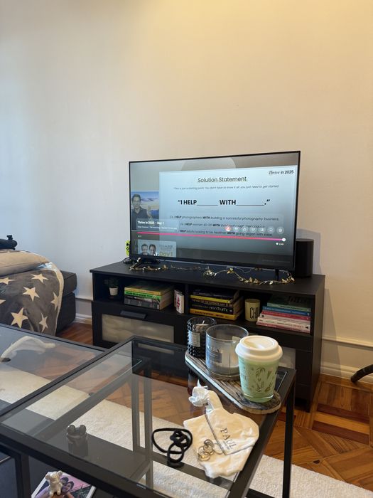 LG Smart TV 4K - 43” (2023)