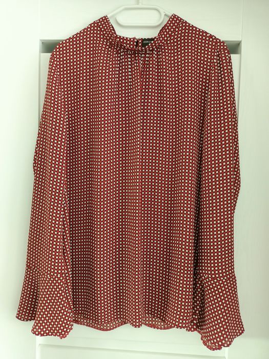 Zwiewna bluzka falbanki Dorothy Perkins 44