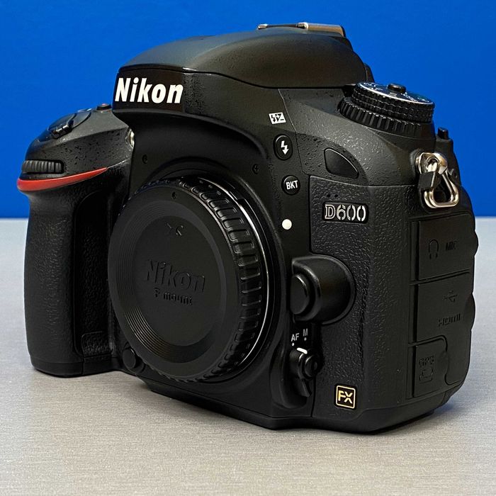 Nikon D600 (Corpo) - 24.3MP