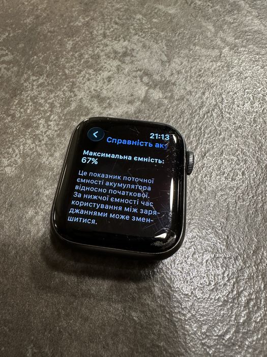 Apple Watch Series 6 44mm Чорний 67%