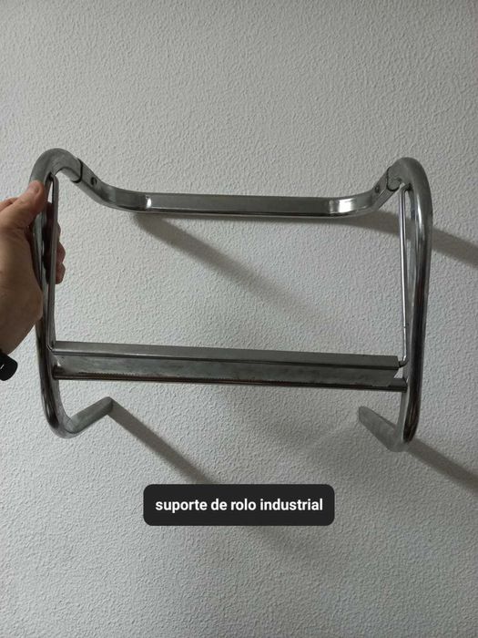 Artigos para café ou restaurante, extintores, estrados, tampas buffet