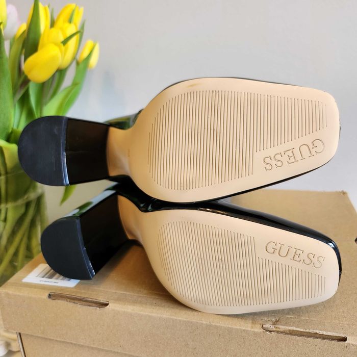 Buty damskie, Guess Botki Beaker2 FL8B2K PAF10 Czarne, rozmiar 39