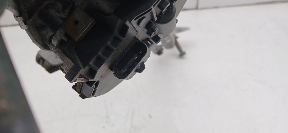 Motor limpa vidros frente MERCEDES-BENZ Classe E (W212)