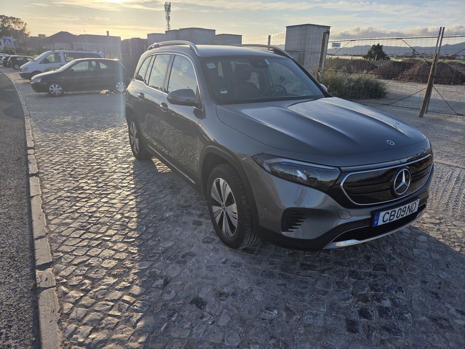 Mercedes EQB 250  7L IVA DEDUTIVEL