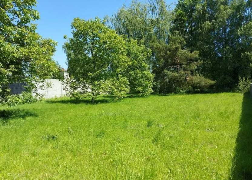 dom wolnostojący z duża działką 1200 m2