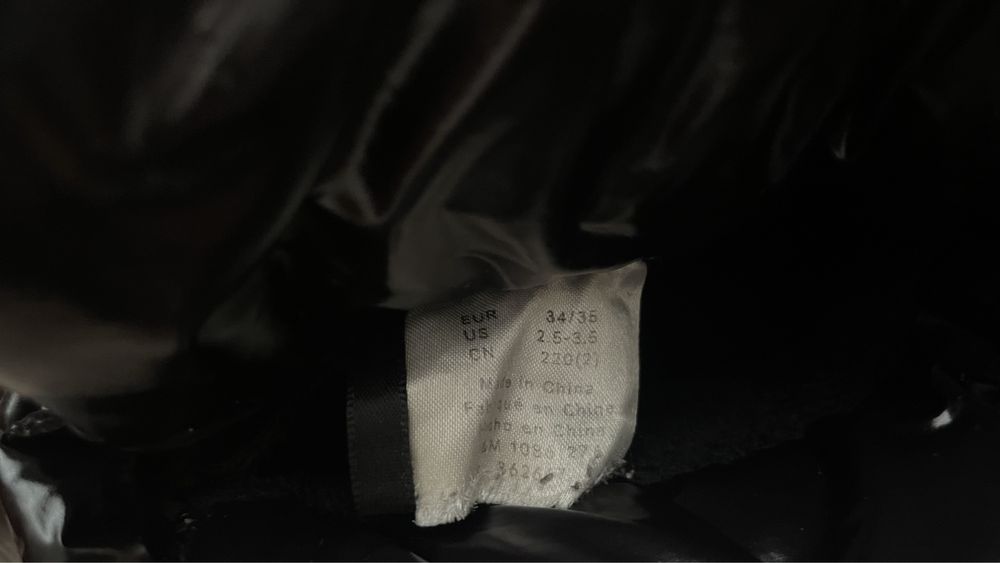 Дитячі чобітки, розмір 34