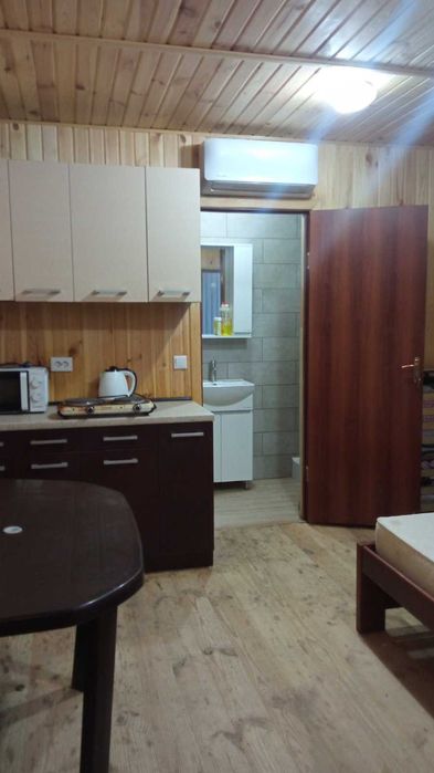 Море! Безпечно! Номери і будинки на всі смаки!