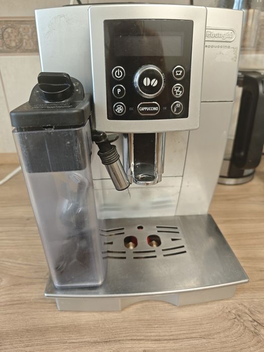 Ekspres do kawy DeLonghi