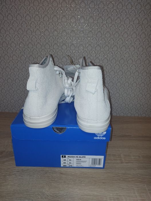 Adidas Alife 44 размер