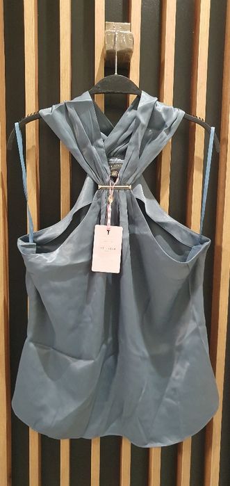 Bluzka Ted Baker rozmiar 4. Pasuje na XL Nowa z metką