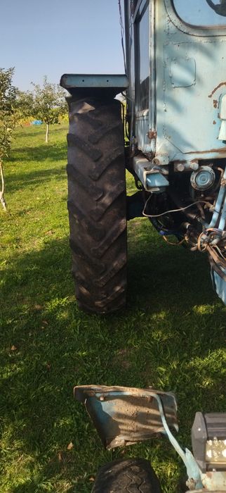 Продам трактор Т-40