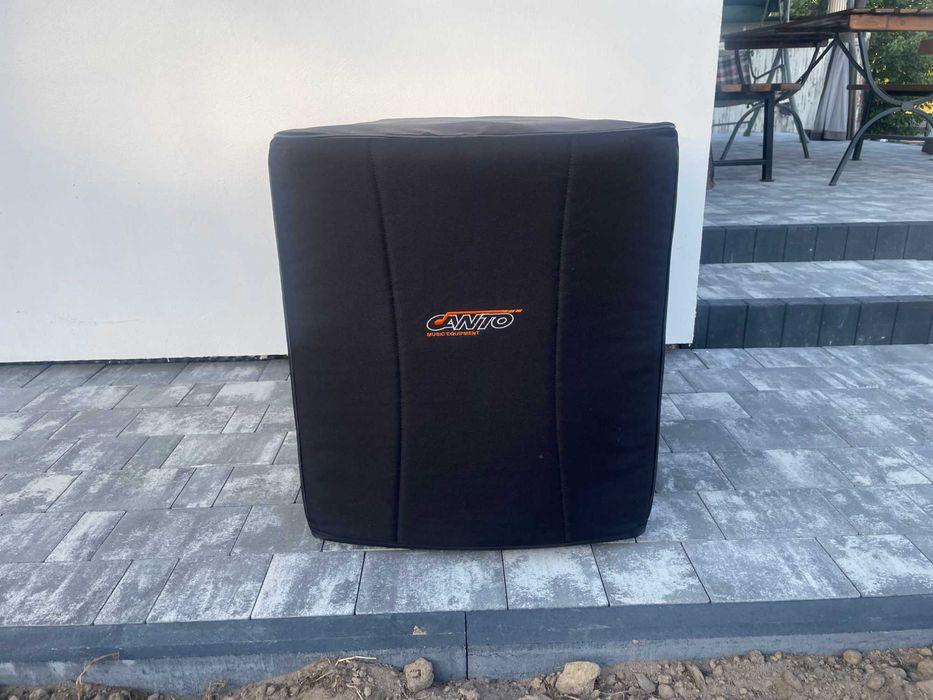 MACKIE SRM 1801 aktywny SUB 1000W stan bardzo dobry.
