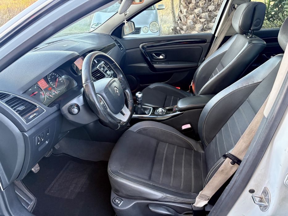 Renault Laguna 1.5 dci Bose edition , panoramico — photo 5