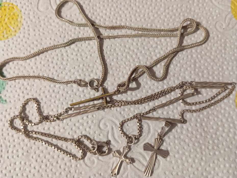 porządki domowe srebrne łańcuszki