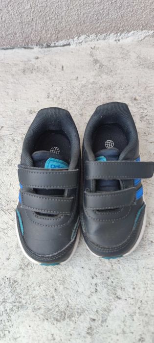 Dziecięce Buty ADIDAS
VS SWITCH 3 CF I IG9644 rozmiar 23