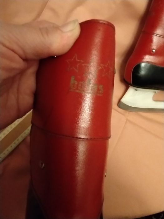 Хоккейні ковзани BOTAS