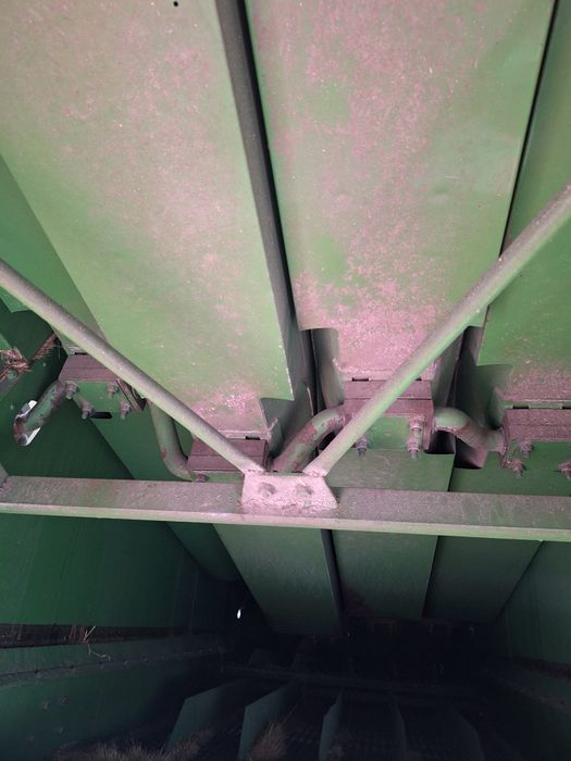 Комбайн зернозбиральний John Deere 1055 4.2 м