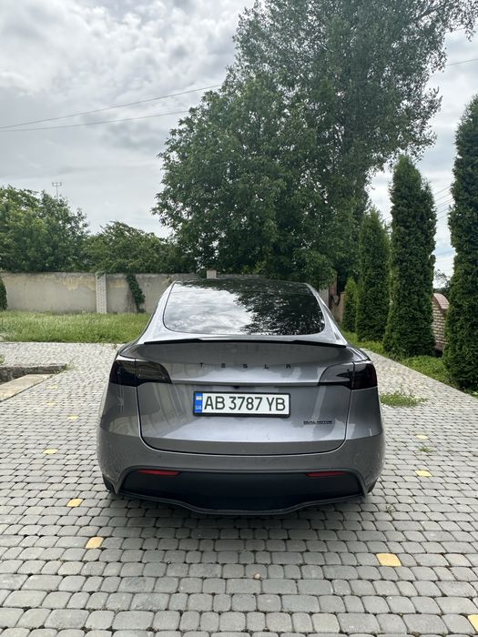Tesla Model Y Long Range Dual Motor 2024 82.5 кіловат
