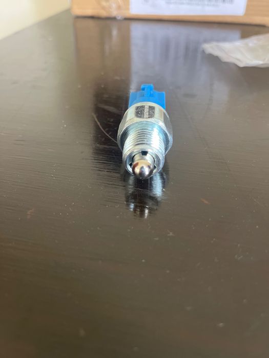 Luz Marcha-Atrás Almera N16