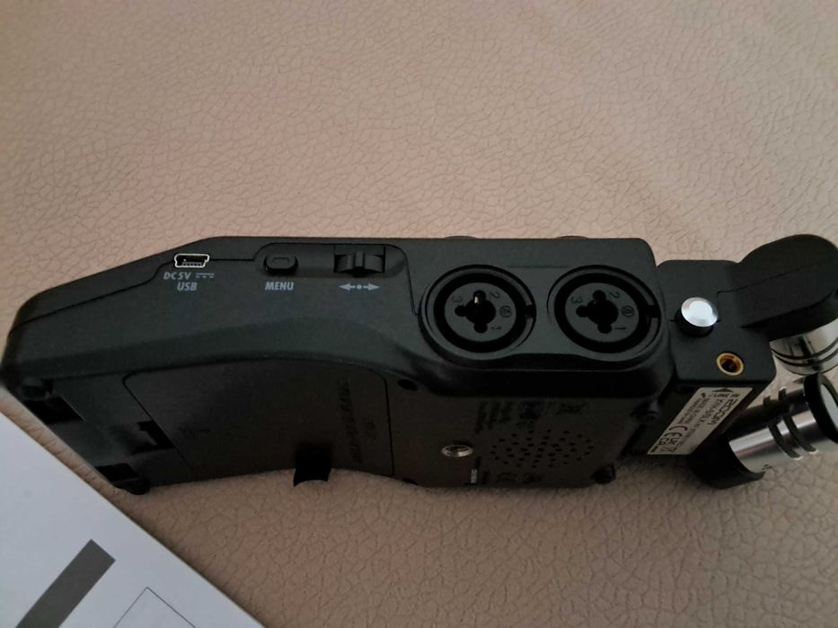 Gravador Zoom H664186037993475121