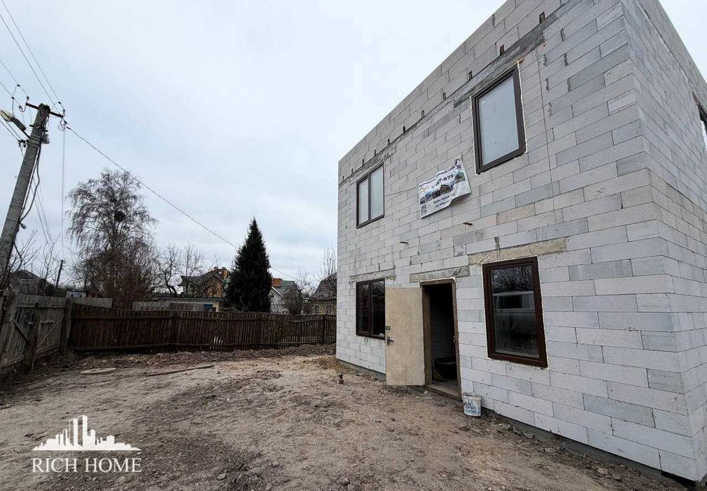 Білогородка, без %. 5 сот, 120м2. Центральна сторона. Новий будинок.