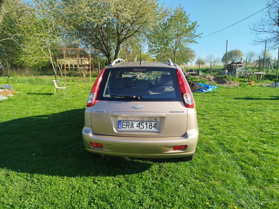 Chevrolet Rezzo 1.6