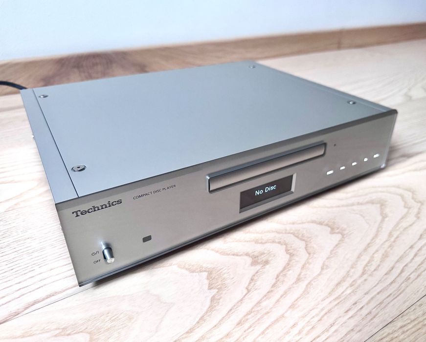 Technics SL-C700, odtwarzacz CD, Klasa Premium – stan idealny