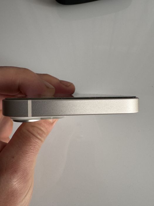 Iphone 14 128g esim.