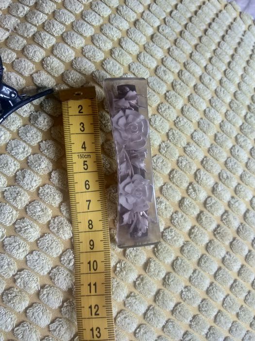 Заколка для волос