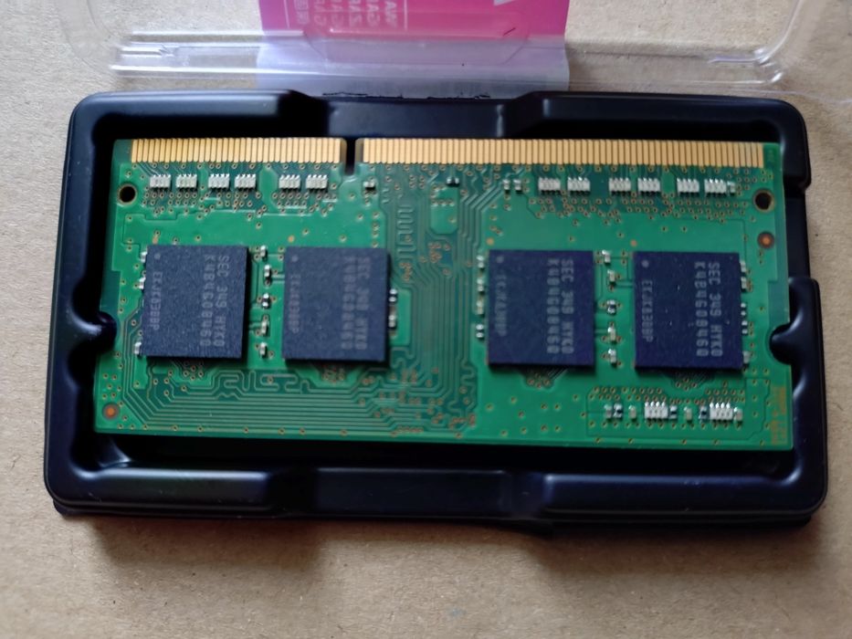 Pamieć Samsung SODIMM  DDR3L8G (2x 4GB) 1Rx8 PC3L  12800S
