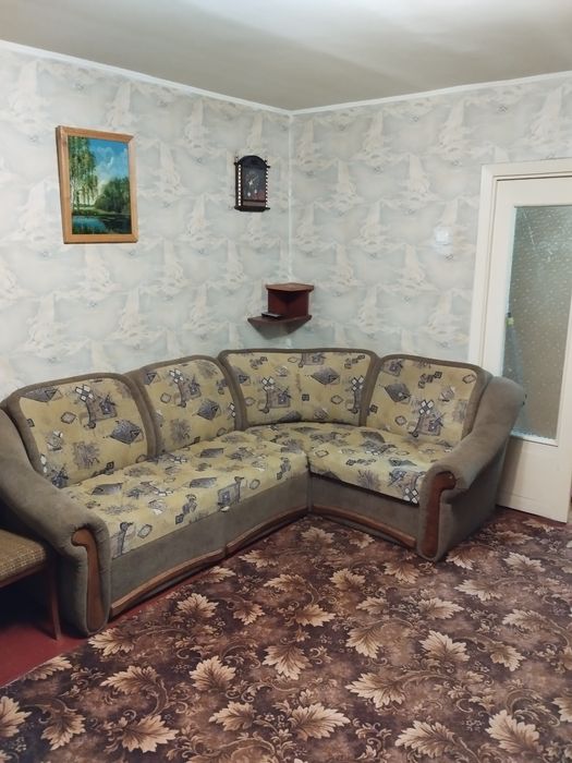 Сдам трёх комнатную квартиру в районе 2 ой городской больницы