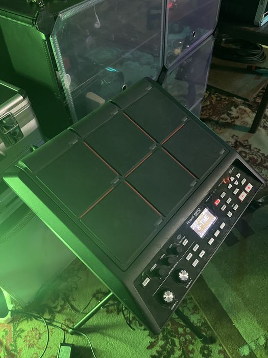 Sampler perkusyjny Roland SPD-SX