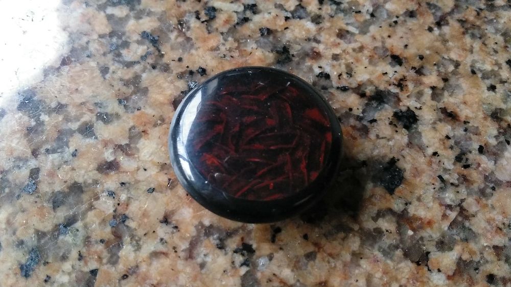 Botões novos trabalhados 0,60 cada. Em quantidades diâmetro 3 cm