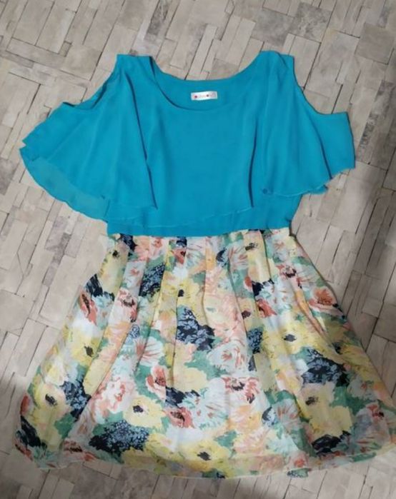 Плаття на підлітка